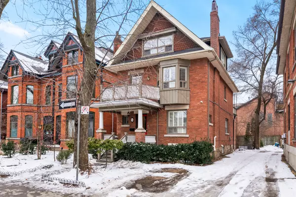 52 Rose AVE, Toronto C08, ON M4X 1N9