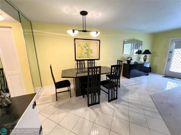 112 Oakridge I  #112, Deerfield Beach, FL 33442