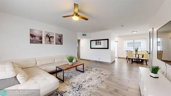 857 81 ST, Miami Beach, FL 33141