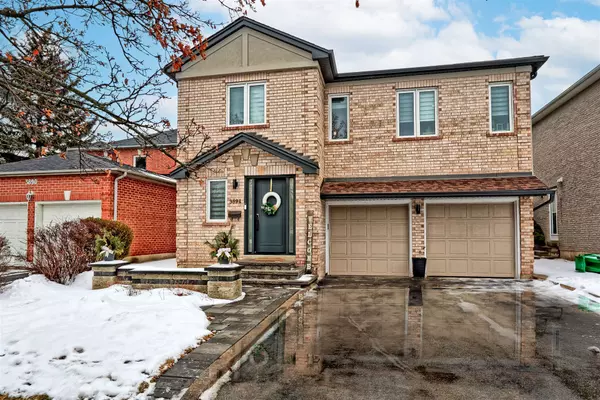 3894 Renfrew CRES, Mississauga, ON L5L 4J9