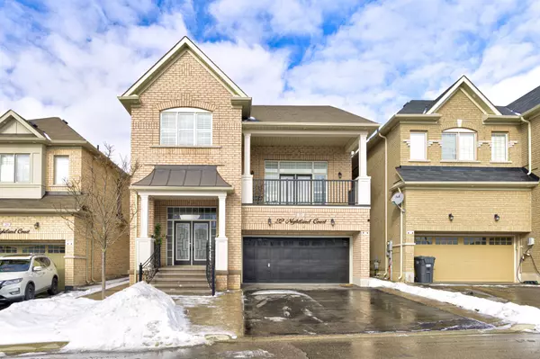 22 Nightland CT, Brampton, ON L6Y 0Z1