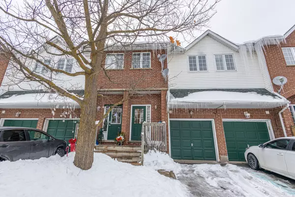 Kitchener, ON N2P 2C3,42 Green Valley DR #4