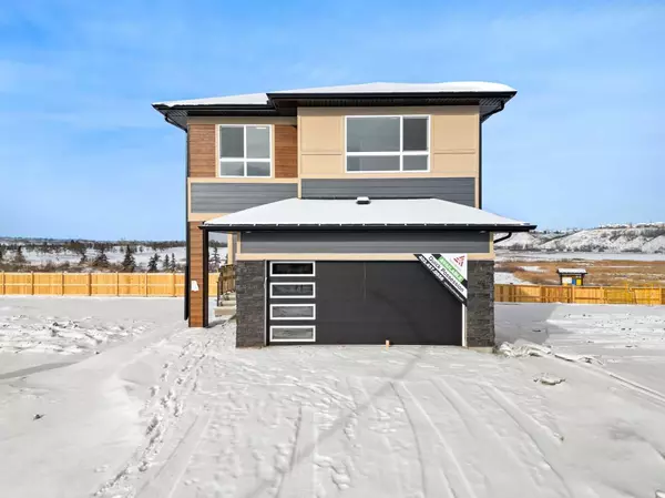 73 Wolf Hollow Villas SE, Calgary, AB T2X 5K2