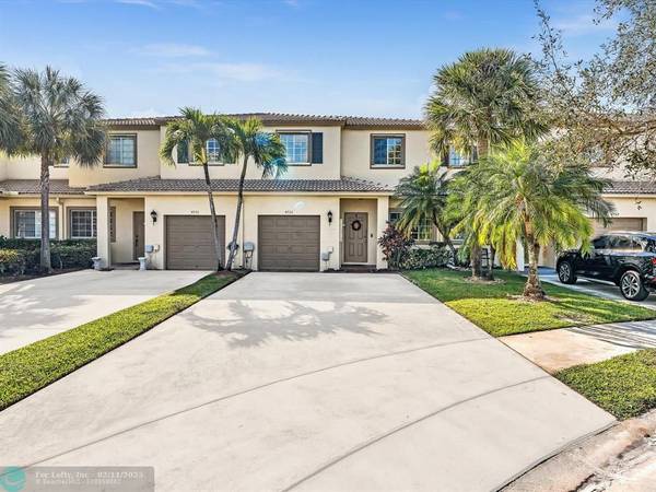 4732 Lago Vista Dr  #4732, Coconut Creek, FL 33073