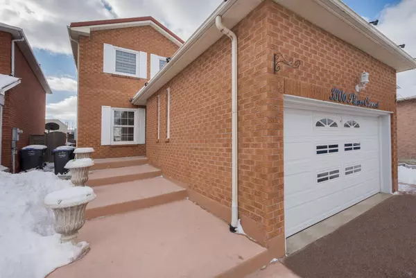 Mississauga, ON L5B 3X4,3306 Pilcom CRES