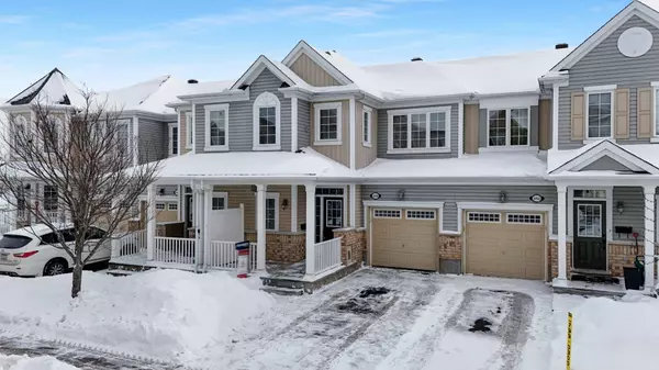 450 Meadowhawk CRES, Barrhaven, ON K2J 5W8