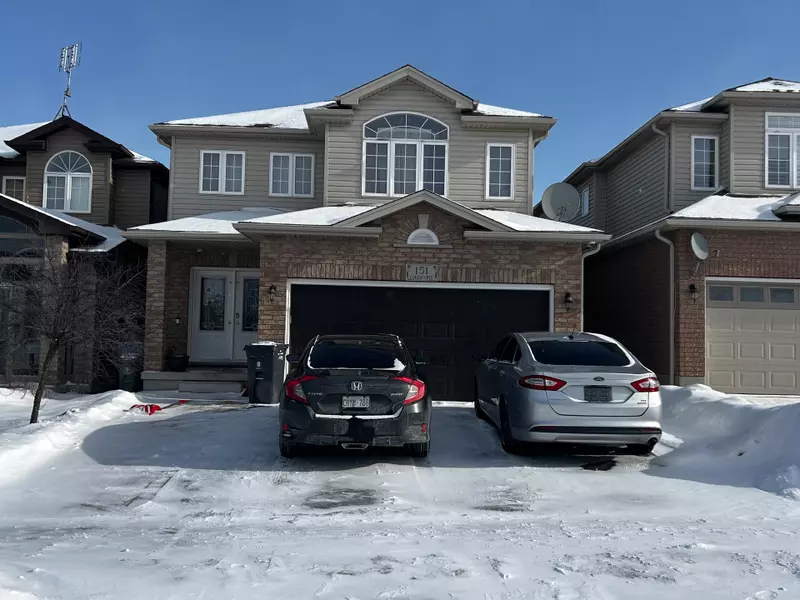 151 Curzon CRES #Lower, Guelph, ON N1K 0B3