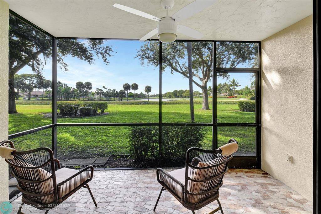 Delray Beach, FL 33445,2900 SW 22nd Cir  #221E