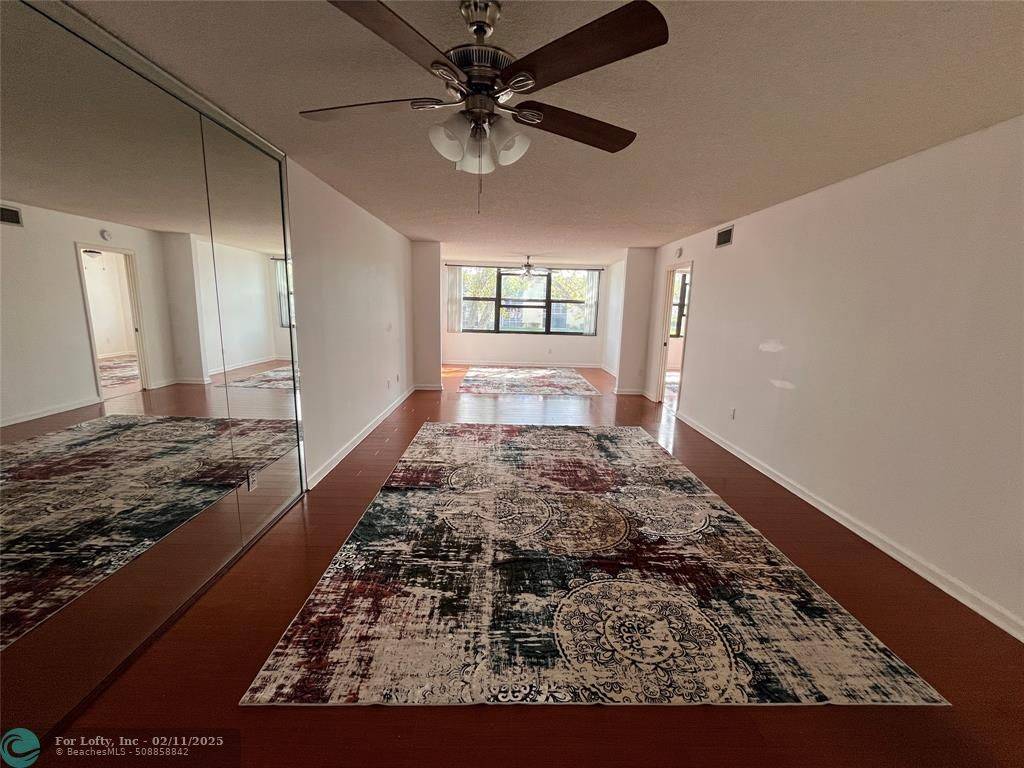 Tamarac, FL 33321,10344 E Clairmont Cir