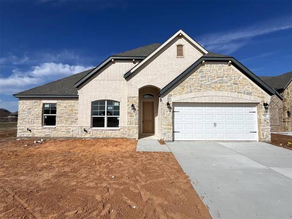 311 Bowrider, Granbury, TX 76049