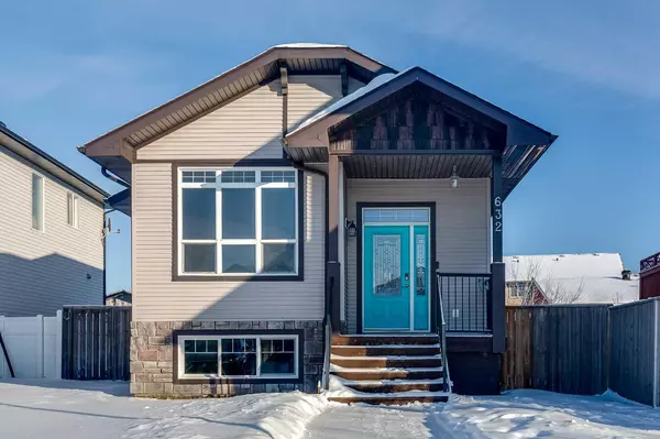 632 Red Oak Close, Rural Red Deer County, AB T4S 0B5