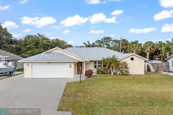 118 Redgrave Dr, Sebastian, FL 32958