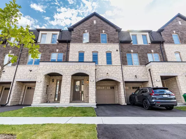 110 Halliford PL, Brampton, ON L6P 0N5