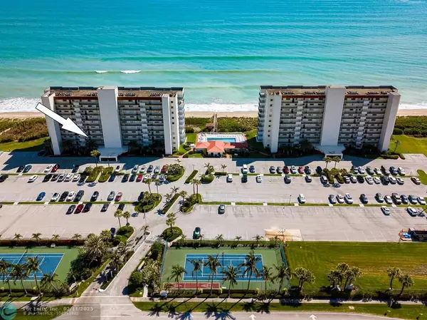 Jensen Beach, FL 34957,9400 S Ocean Dr  #303