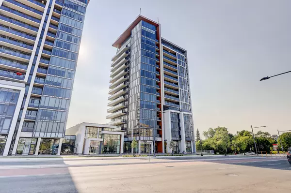 Richmond Hill, ON L4C 0X4,9608 yonge ST #208