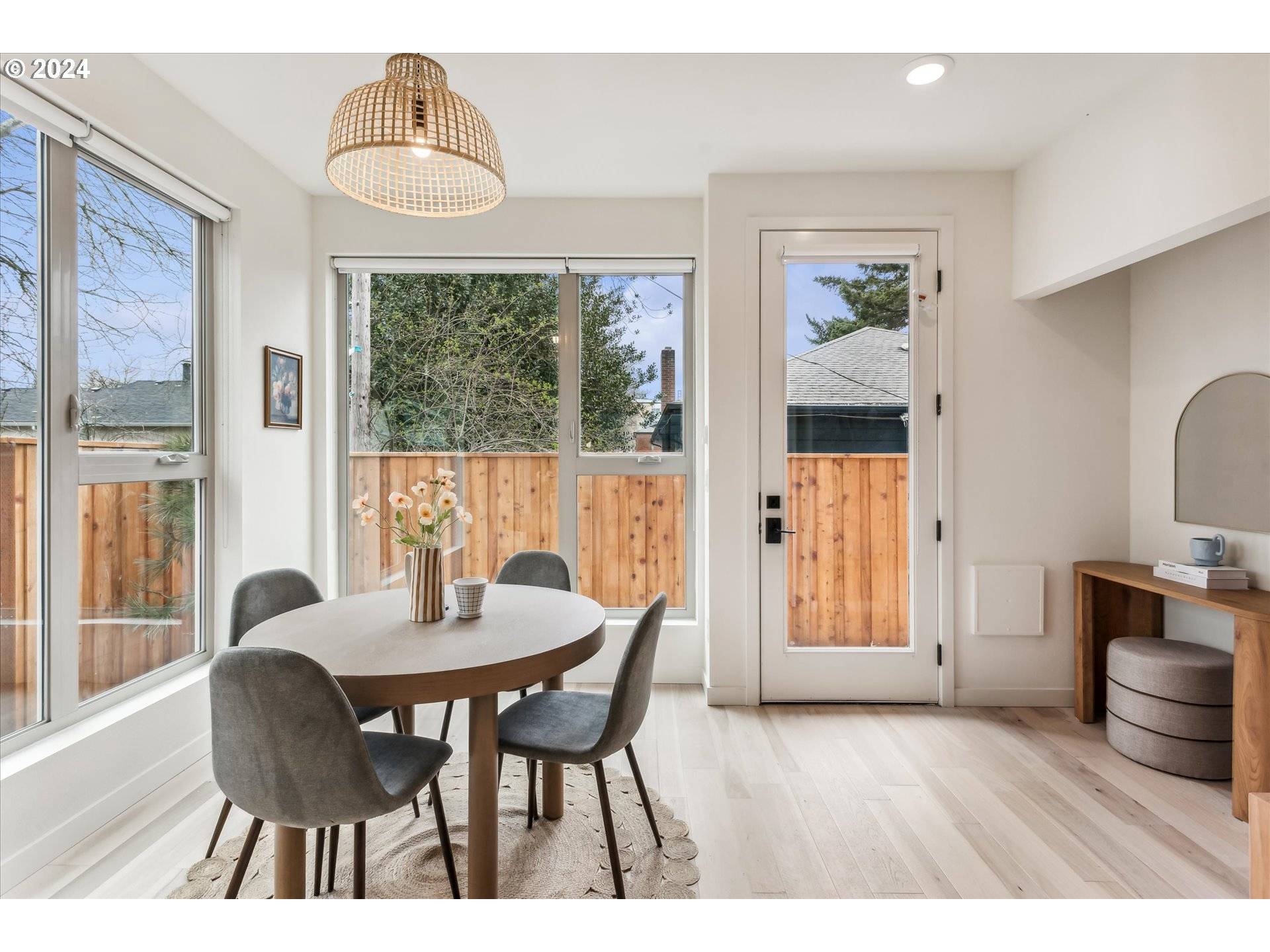 Portland, OR 97206,5072 SE WOODSTOCK BLVD