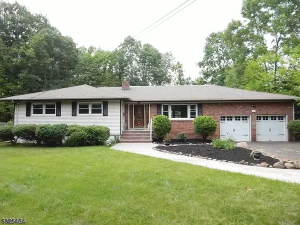 310 Oak Ridge Rd, Clark Twp., NJ 07066