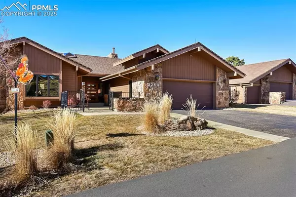 Colorado Springs, CO 80904,3240 Camels Ridge LN