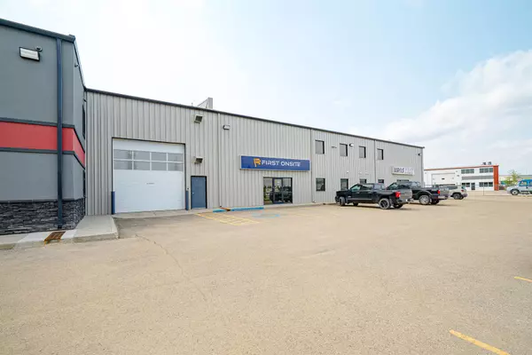 6405 66 ST, Lloydminster, AB T9V 3T6