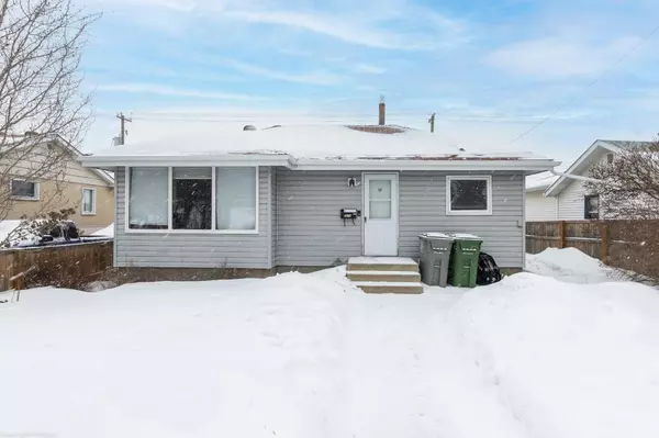 5624 51A ST, Lloydminster, AB T9V 1A5