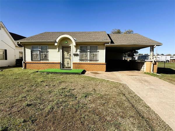 916 S 2nd Street, Chickasha, OK 73018