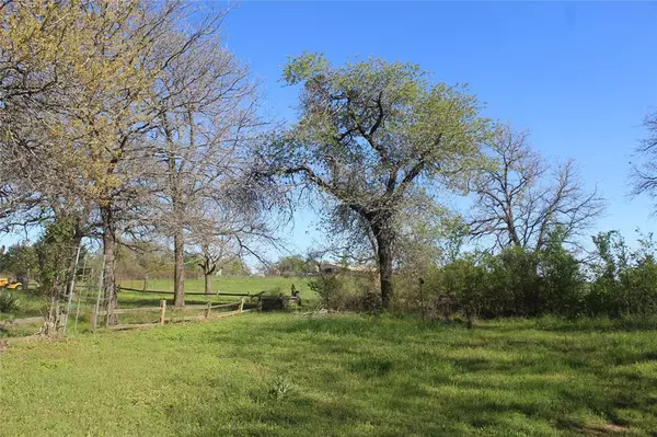 Rio Vista, TX 76093,9024 CR 1204