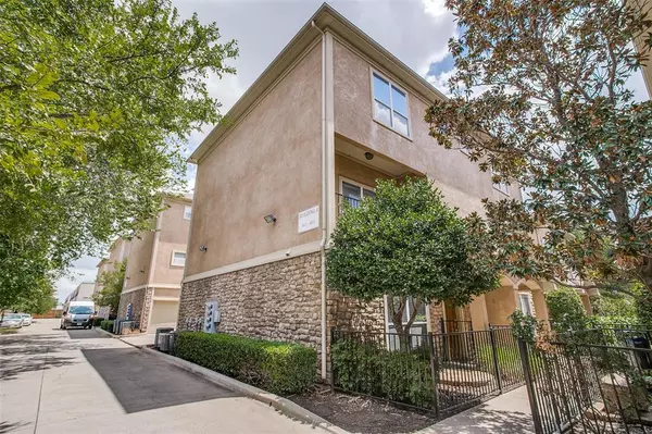 3123 Cedarplaza Lane #403, Dallas, TX 75235