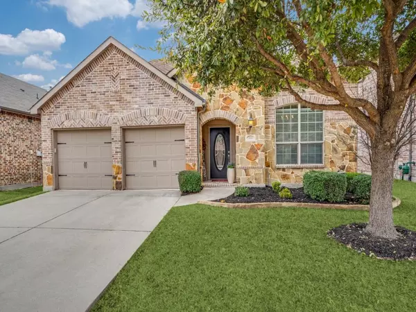 604 Hummingbird Drive, Little Elm, TX 75068