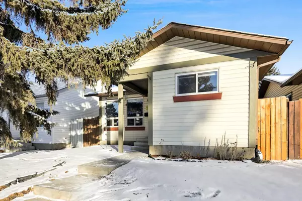 Calgary, AB T2W 5A6,83 Cedardale HL SW