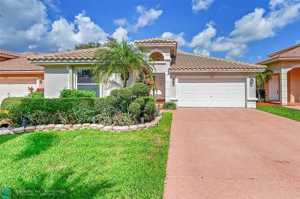 3486 Coco Lake Dr, Coconut Creek, FL 33073