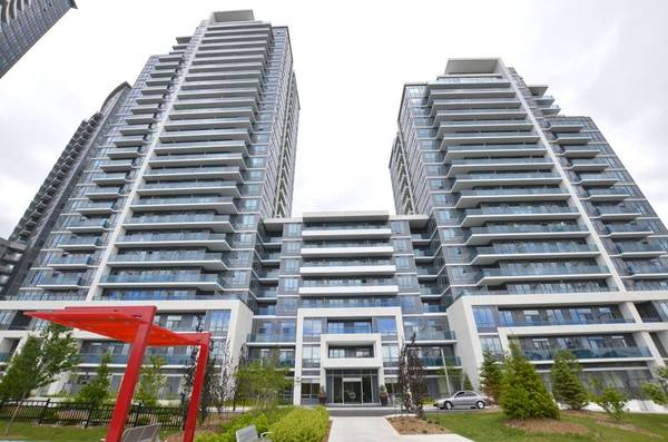 7167 Yonge ST #1410, Markham, ON L3T 0E1