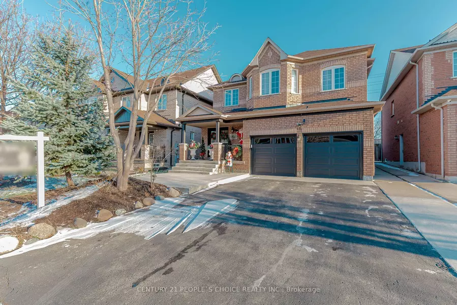 14 Masters Green CRES, Brampton, ON L7A 3K2