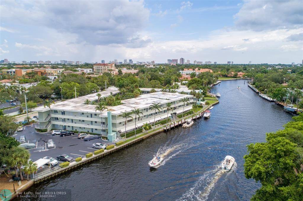 Fort Lauderdale, FL 33301,1000 SE 4th St  #225