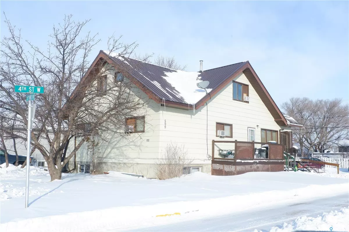 Assiniboia, SK S0H 0B0,500 5th AVENUE W