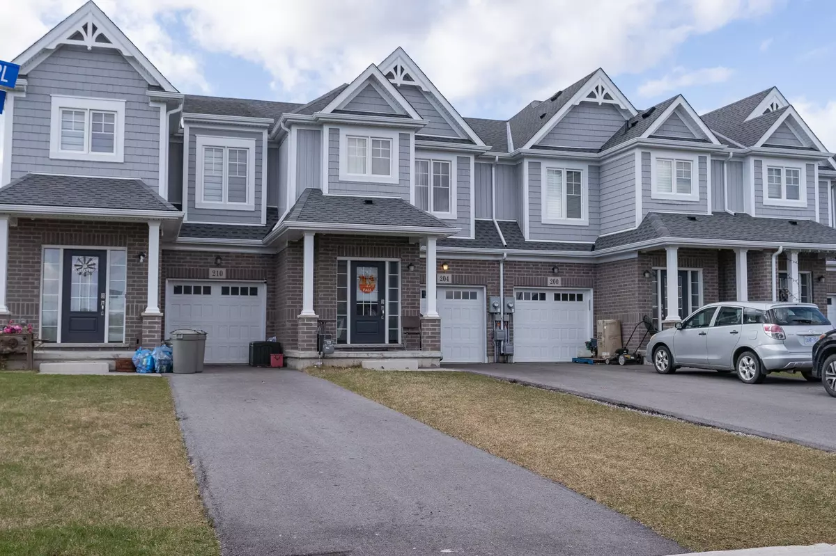 Welland, ON L3C 0H9,204 Sunflower PL