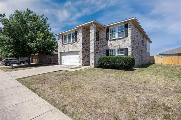 9108 Troy Drive, Fort Worth, TX 76123