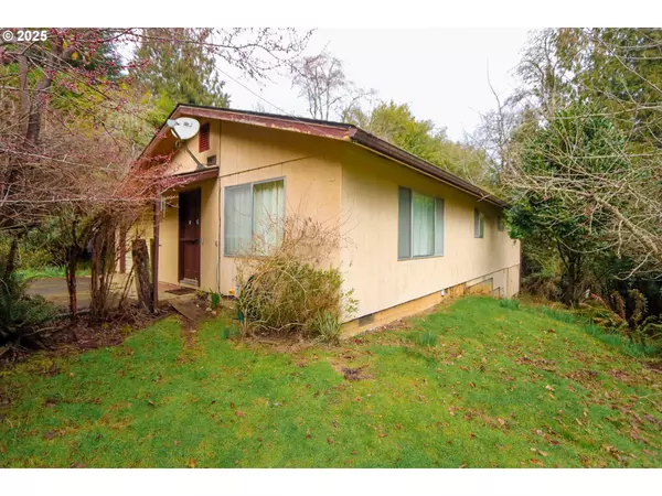 Coquille, OR 97423,94821 RAMBLEWOOD LN