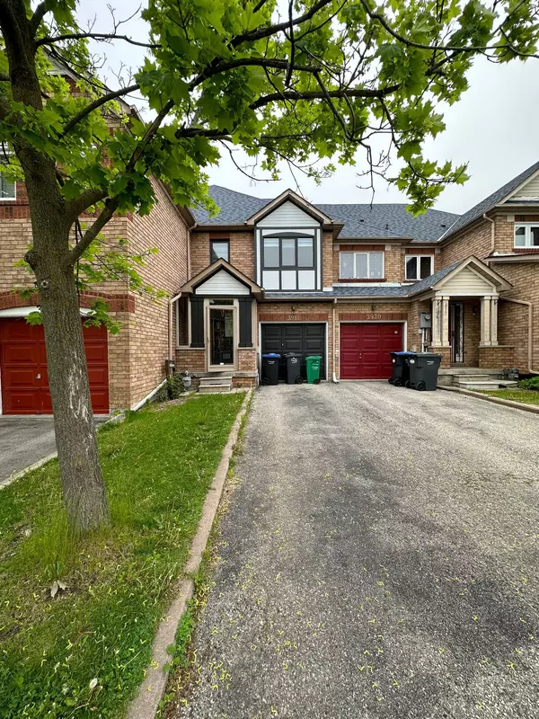 Mississauga, ON L5N 7H7,3918 Zenith CT