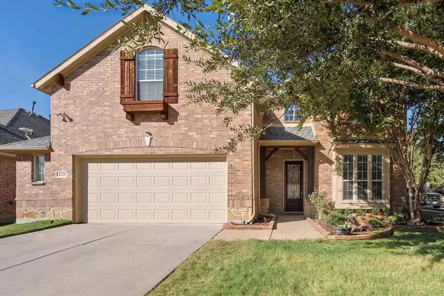 4329 Thorp Lane, Fort Worth, TX 76244