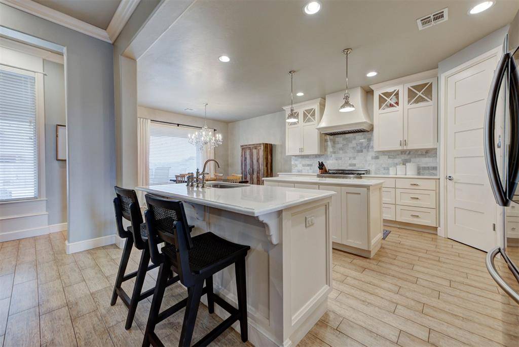 2224 Bretton Lane, Edmond, OK 73012