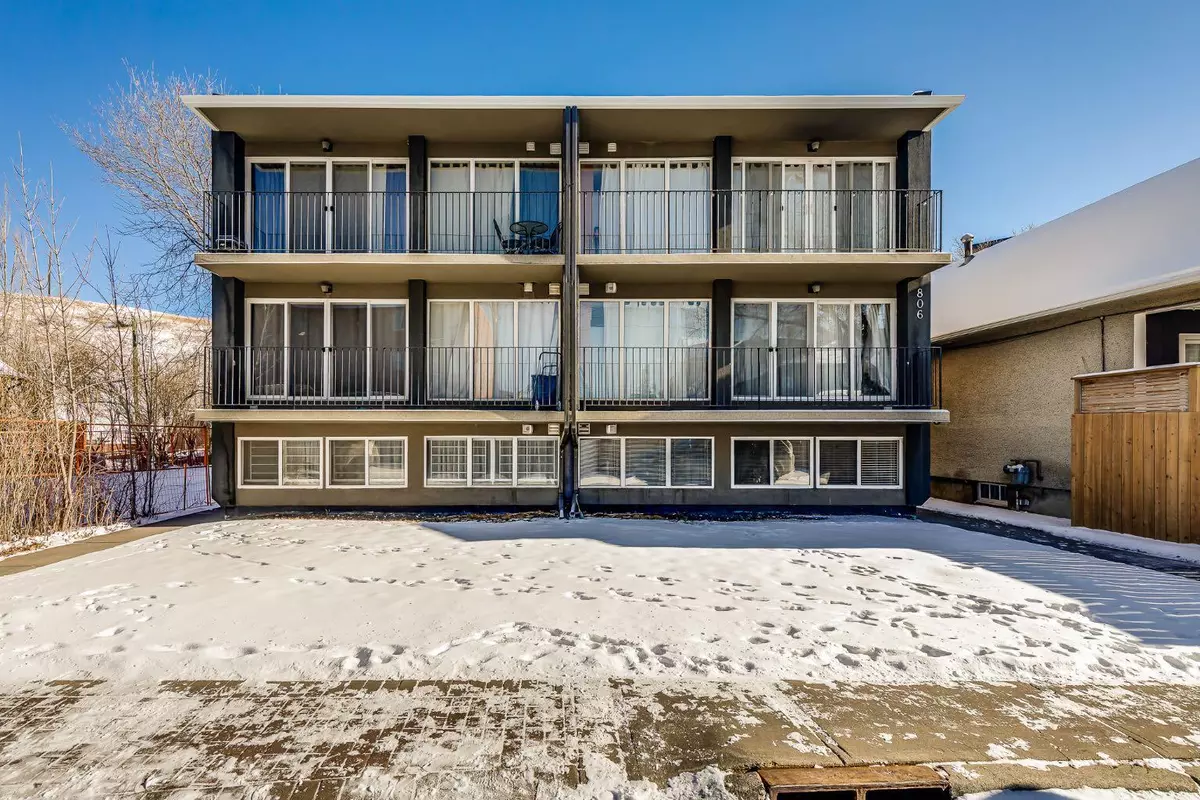 Calgary, AB T2N 1V1,806 9A ST Northwest #1