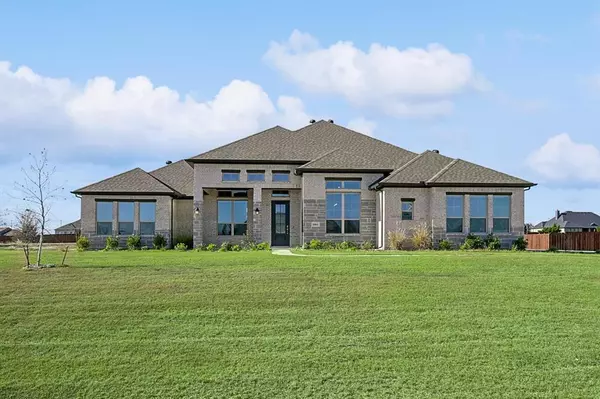 6061 Dos Cerros Lane, Midlothian, TX 76065