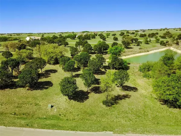 7120 Carnoustie Drive, Cleburne, TX 76033