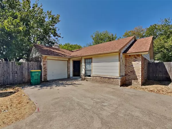 435 Vincent Street, Cedar Hill, TX 75104