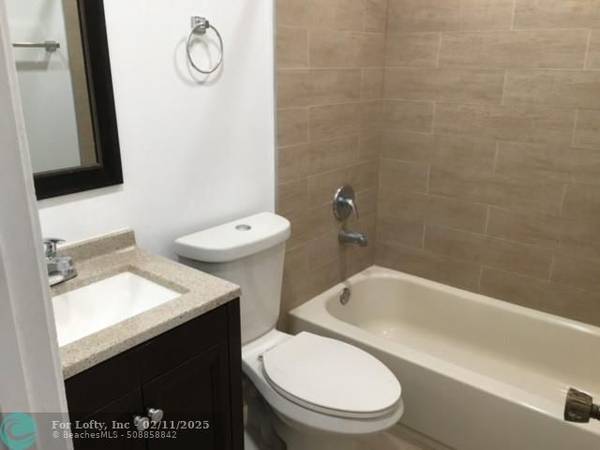 Coral Springs, FL 33065,3010 Coral Ridge Dr  #211B