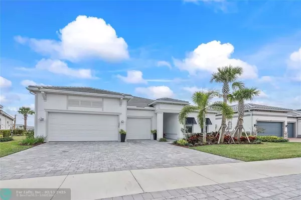 10870 Stellar Circle, Palm Beach Gardens, FL 33412-2941