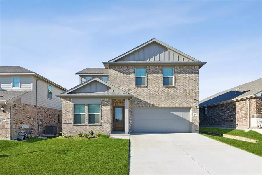 10541 Katalpa Drive, Fort Worth, TX 76179