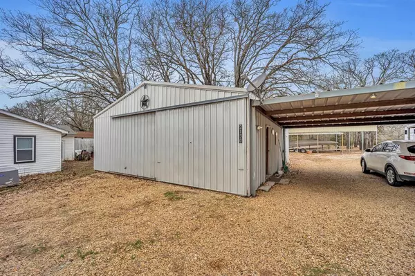 Quinlan, TX 75474,2130 County Road 3830