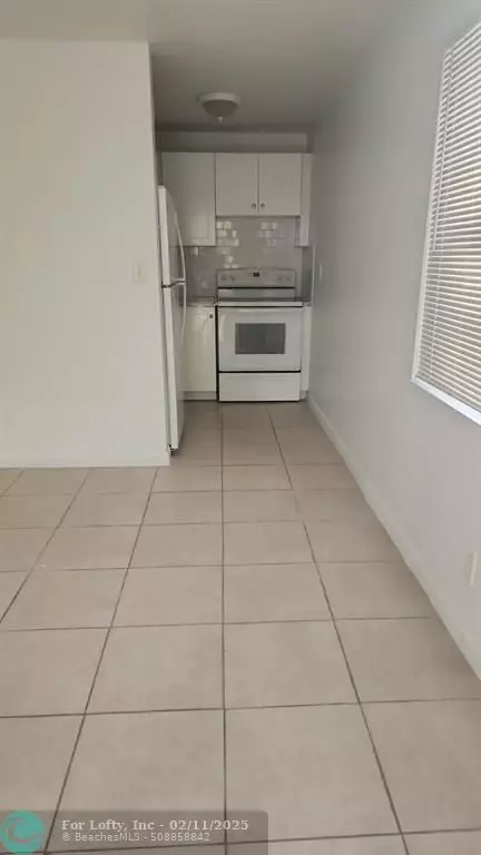 2860 SW 1st St  #1, Fort Lauderdale, FL 33312