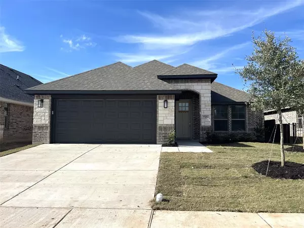 7725 Gatevine, Joshua, TX 76058